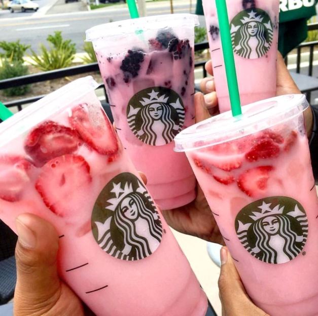 Bebida rosa de Starbucks