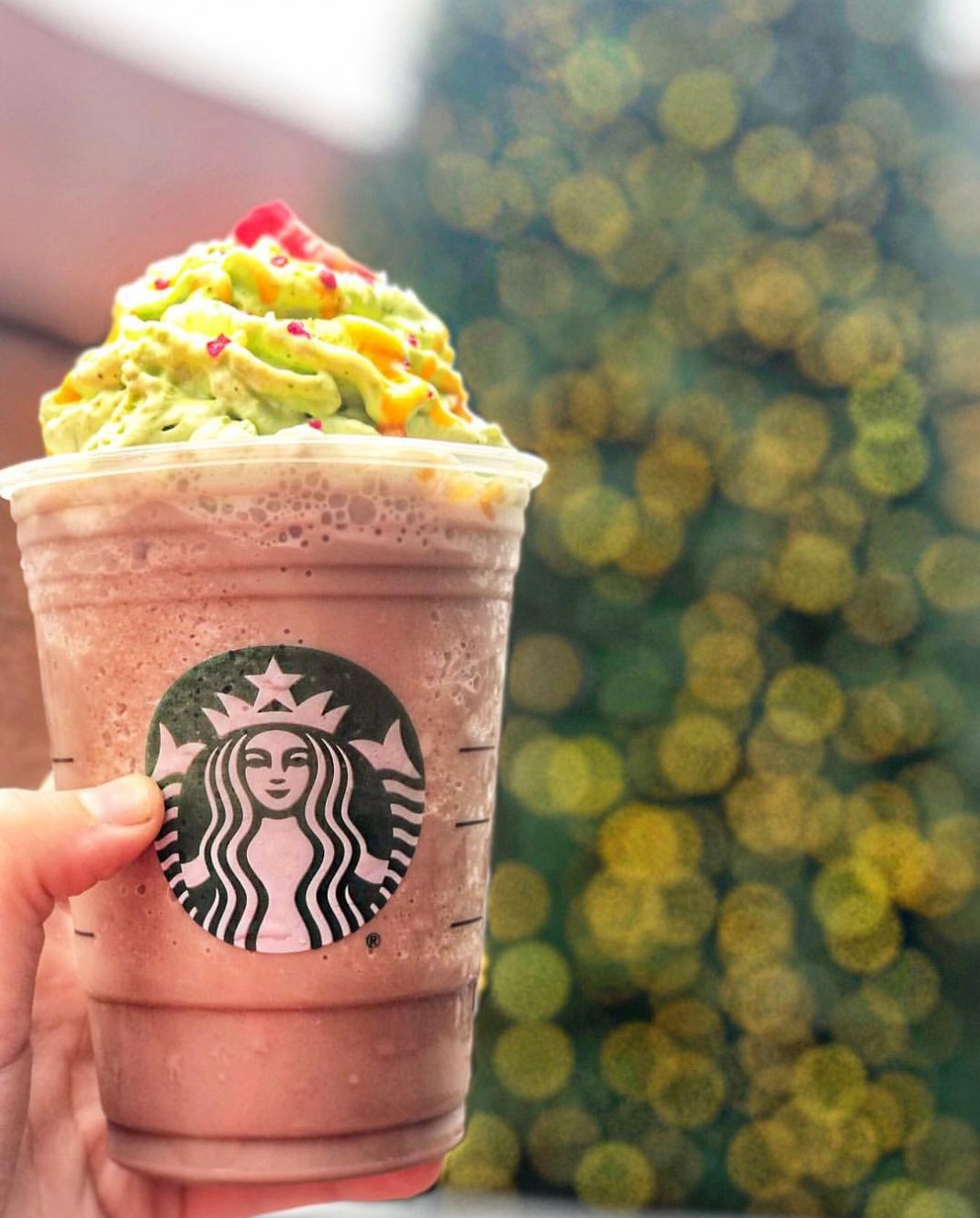 Starbucks Christmas Tree Frappuccino | Starbucks Secret Menu